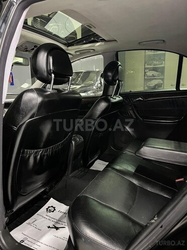 Mercedes C 200 2001, 255,310 km - 2.0 l - Sumqayıt