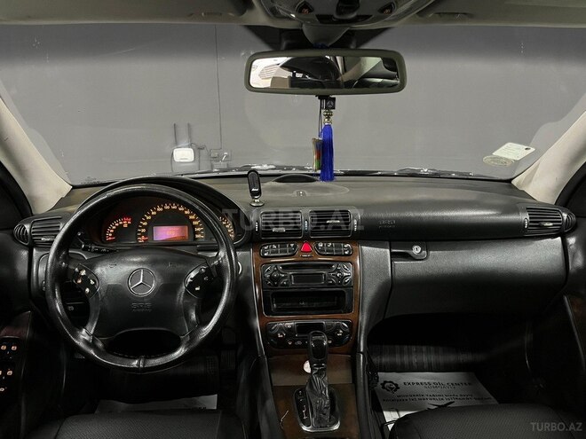 Mercedes C 200 2001, 255,310 km - 2.0 l - Sumqayıt