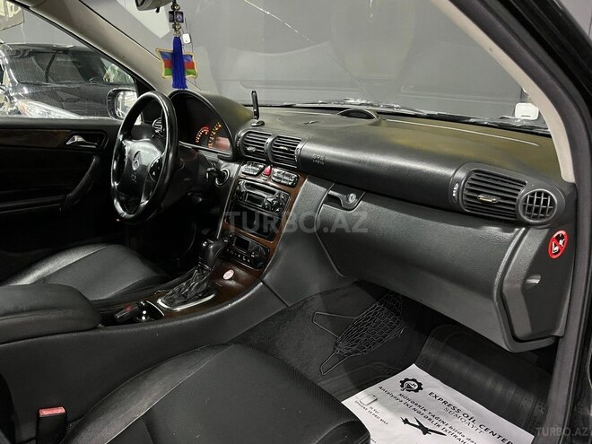 Mercedes C 200 2001, 255,310 km - 2.0 l - Sumqayıt