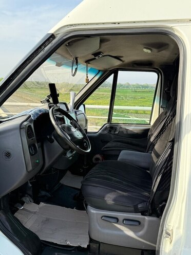 Ford Transit 2002, 365,000 km - 2.4 l - Xaçmaz
