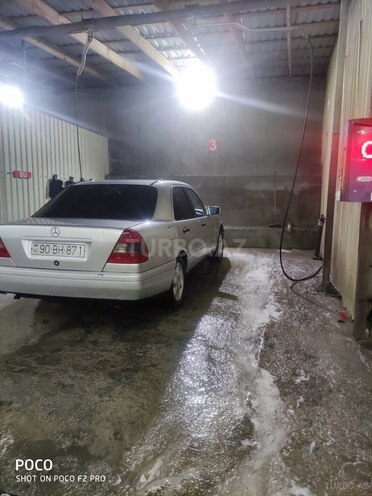 Mercedes C 180 1996, 228,442 km - 1.8 л - Bakı