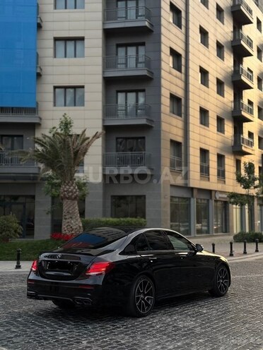 Mercedes E 220 d 2017, 135,000 km - 2.0 l - Bakı