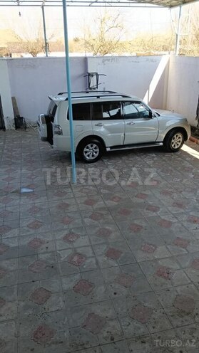 Mitsubishi Pajero 2012, 195,562 km - 3.5 l - Neftçala