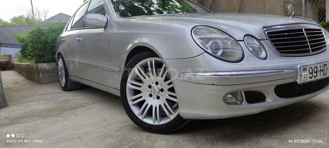 Mercedes E 220 d 2002, 500,000 km - 2.2 l - Bakı
