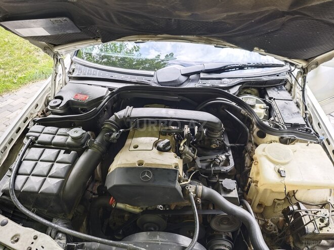 Mercedes C 200 1998, 320,000 km - 2.0 л - Bakı