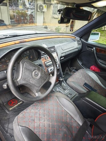 Mercedes C 200 1998, 320,000 km - 2.0 л - Bakı