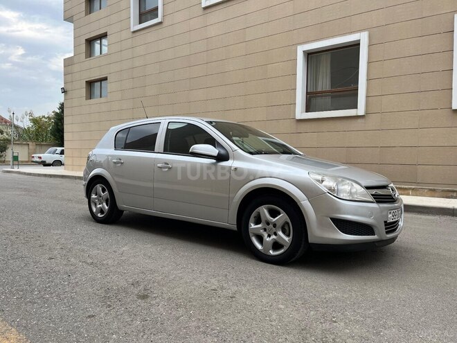 Opel Astra 2009, 233,000 km - 1.3 l - Bakı