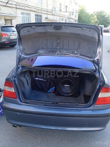 BMW 325 2003, 325,200 km - 2.5 l - Sumqayıt