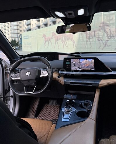Changan Uni-V-7
