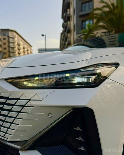 Changan Uni-V-9
