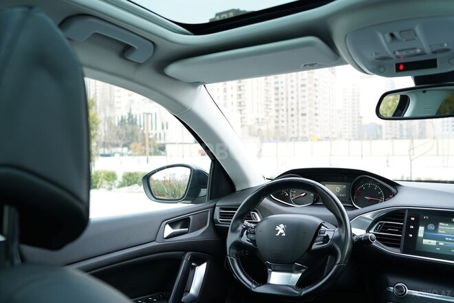 Peugeot 308 2016, 105,000 km - 1.6 l - Bakı