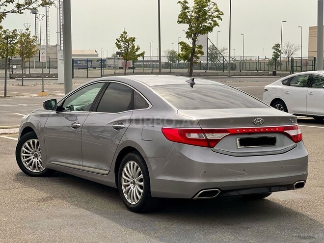 Hyundai Grandeur 2015, 256,000 km - 2.2 л - Bakı