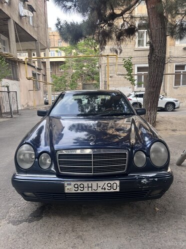 Mercedes E 220 d 1998, 560,000 km - 2.2 л - Bakı