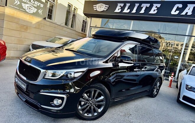 Kia Carnival-2