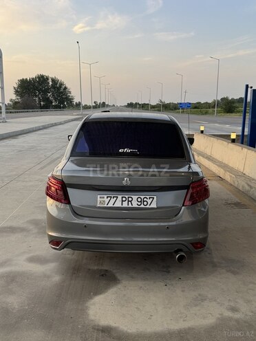 Saipa Saina-3