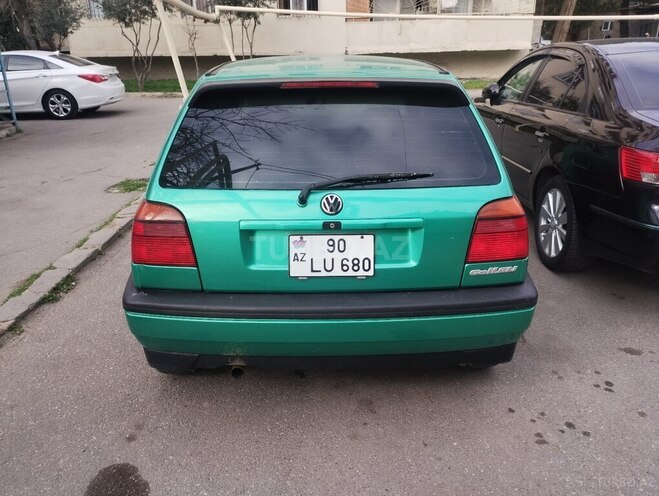 Volkswagen Golf 1995, 200,000 km - 2.0 l - Bakı