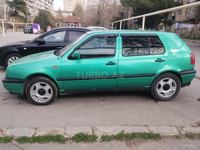 Volkswagen Golf 1995, 200,000 km - 2.0 l - Bakı