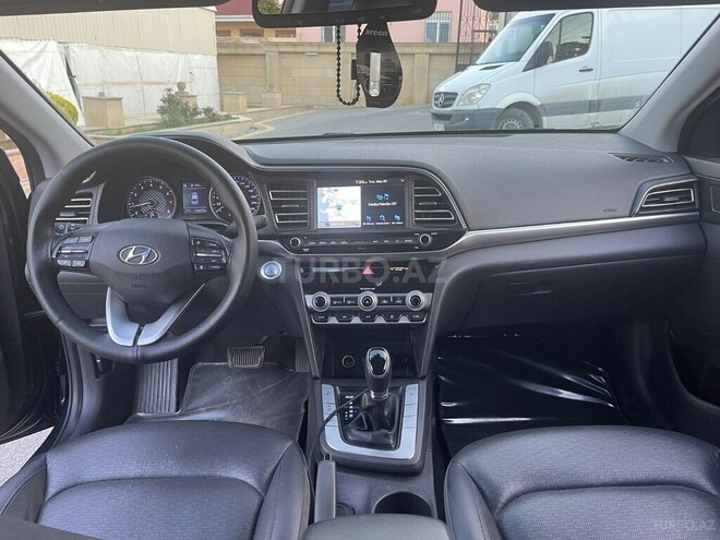Hyundai Avante 2019, 108,000 km - 1.6 l - Bakı