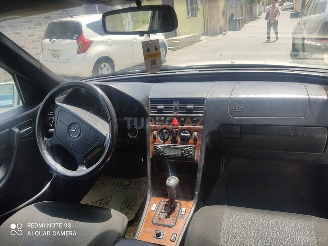 Mercedes C 220 d 2000, 358,000 km - 2.2 l - Bakı