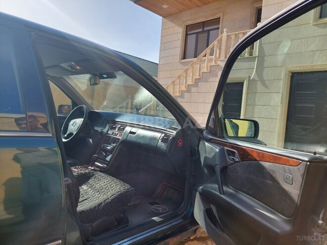 Mercedes C 220 d 1999, 256,646 km - 2.2 л - Bakı