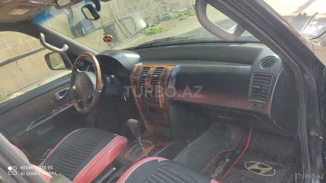 Hyundai Terracan 2002, 290,000 km - 2.9 l - Bakı