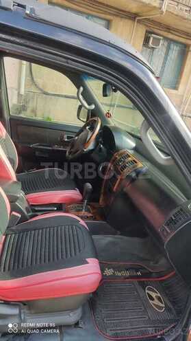 Hyundai Terracan 2002, 290,000 km - 2.9 l - Bakı
