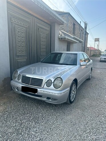 Mercedes E 240 1998, 428,000 km - 2.4 l - Bakı