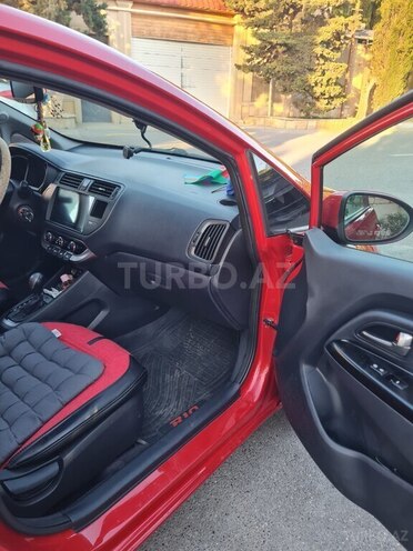 Kia Rio 2011, 97,000 km - 1.6 л - Bakı