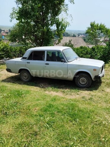 LADA (VAZ) 2107 1988, 61,500 km - 1.6 л - Astara