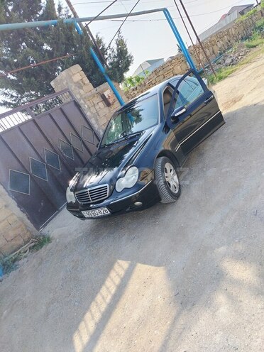 Mercedes C 240 2002, 138,568 km - 2.4 l - Bakı