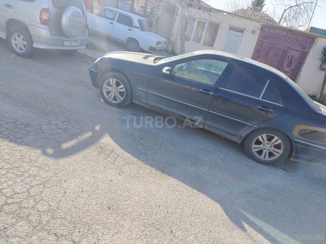 Mercedes C 240 2002, 138,568 km - 2.4 l - Bakı