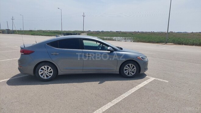 Hyundai Elantra 2016, 237,378 km - 2.0 л - Bakı