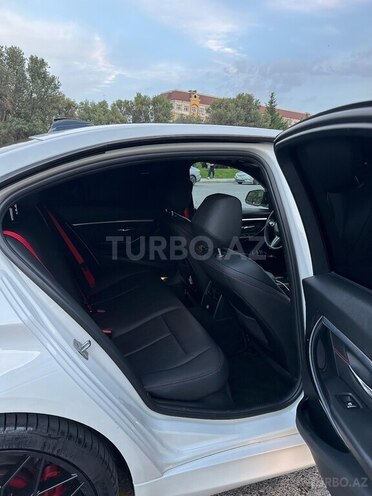 BMW 330 2017, 233,000 km - 2.0 l - Bakı