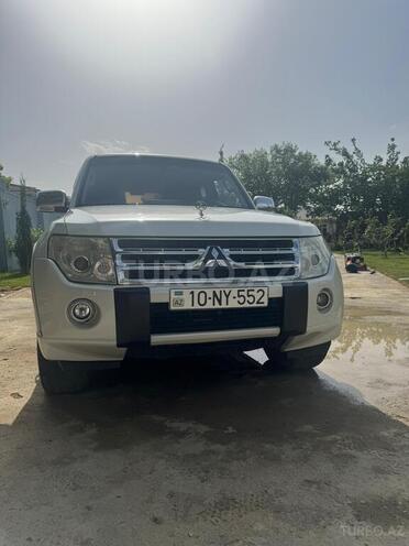 Mitsubishi Pajero 2010, 221,259 km - 3.5 л - Bakı