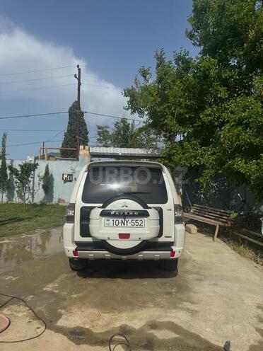Mitsubishi Pajero 2010, 221,259 km - 3.5 л - Bakı