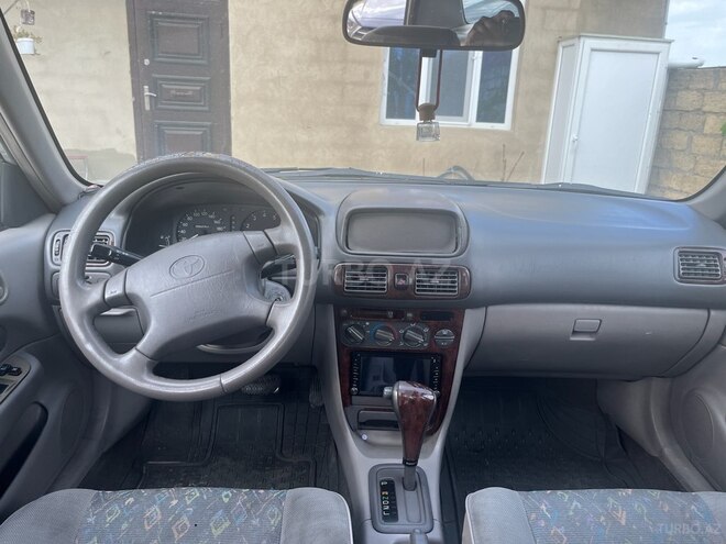 Toyota Corolla 1999, 256,000 km - 2.0 l - Bakı