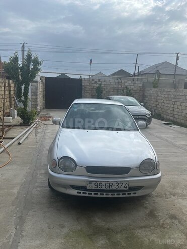 Toyota Corolla 1999, 256,000 km - 2.0 l - Bakı
