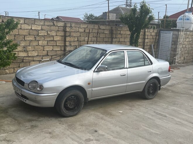 Toyota Corolla 1999, 256,000 km - 2.0 l - Bakı
