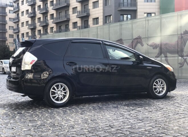 Toyota Prius V 2012, 288,000 km - 1.8 l - Bakı