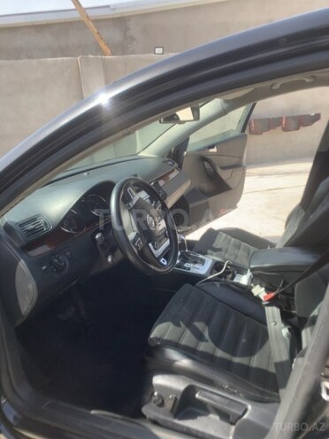 Volkswagen Passat 2010, 288,000 km - 1.8 l - Bakı