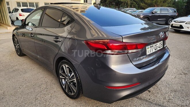 Hyundai Elantra 2018, 98,000 km - 2.0 l - Bakı