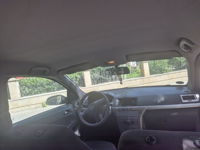 Opel Astra 2009, 280,700 km - 1.4 l - Bakı