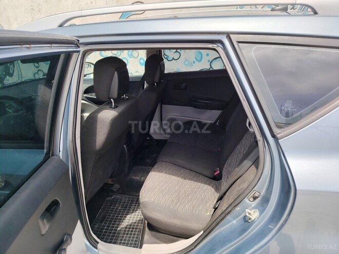 Kia  2008, 286,000 km - 1.6 л - Bakı