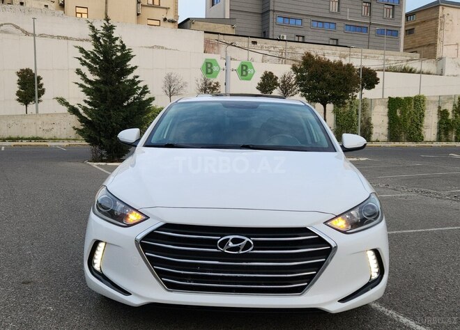 Hyundai Elantra 2017, 131,000 km - 2.0 l - Bakı