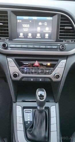 Hyundai Elantra 2017, 131,000 km - 2.0 l - Bakı
