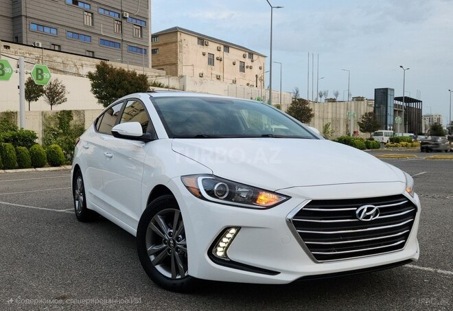 Hyundai Elantra 2017, 131,000 km - 2.0 l - Bakı