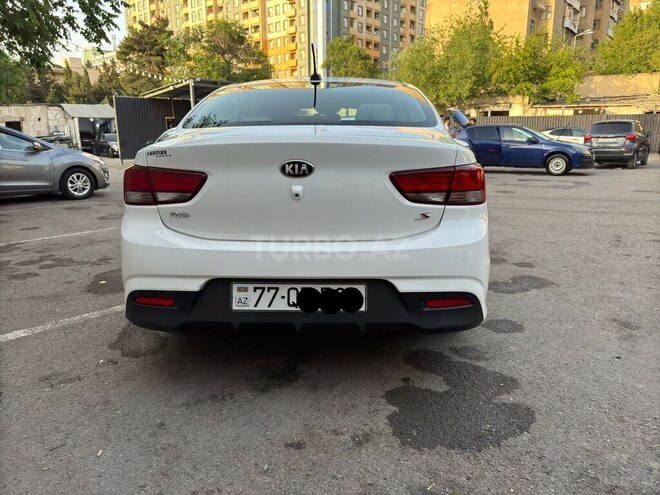 Kia Rio 2018, 120,000 km - 1.6 l - Bakı