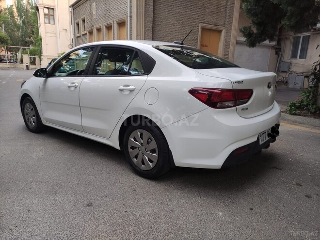 Kia Rio 2018, 120,000 km - 1.6 l - Bakı