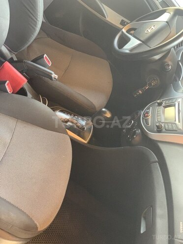 Hyundai Accent 2013, 210,000 km - 1.4 l - Bakı