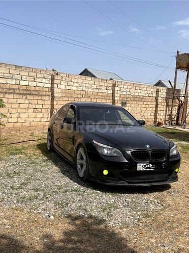 BMW 525 2007, 300,000 km - 2.5 l - Bakı